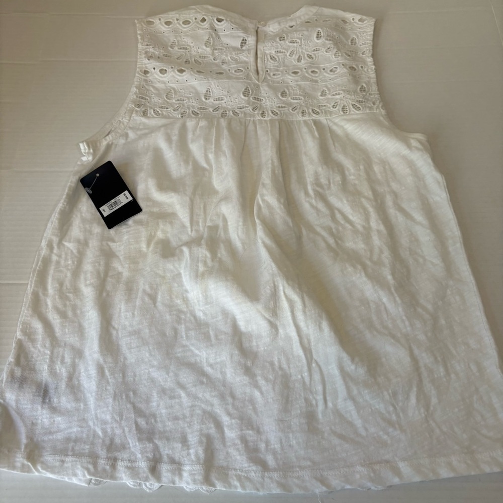NWT….LUCKY BRAND White Sleeveless Embroidered Top - Picture 4 of 8